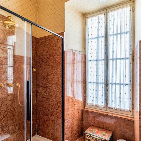 Casa D'artista Alojamento de Acomodação e Pequeno-almoço Alassio