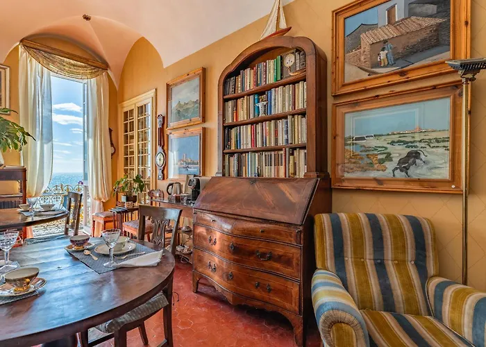 Casa D'artista - In Residenza Di Charme לינה וארוחת בוקר 4*