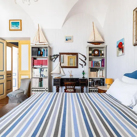 Casa D'artista Di Charme * Alassio