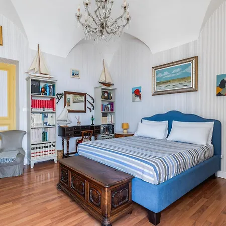 Bed and breakfast Casa D'artista Di Charme Alassio