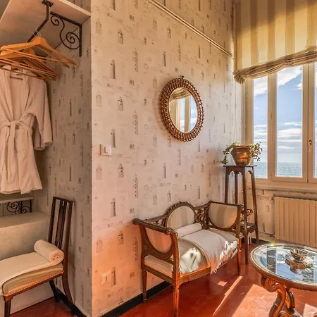 Bed & Breakfast Casa D'artista - In Residenza Di Charme 4*