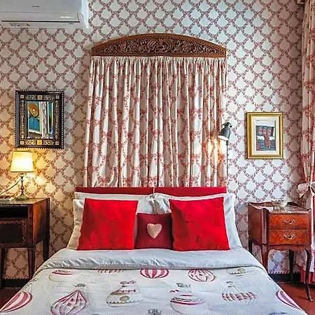 Casa D'artista - In Residenza Di Charme Alojamento de Acomodação e Pequeno-almoço 4*