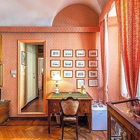 Alojamento de Acomodação e Pequeno-almoço Casa D'artista - In Residenza Di Charme 4*