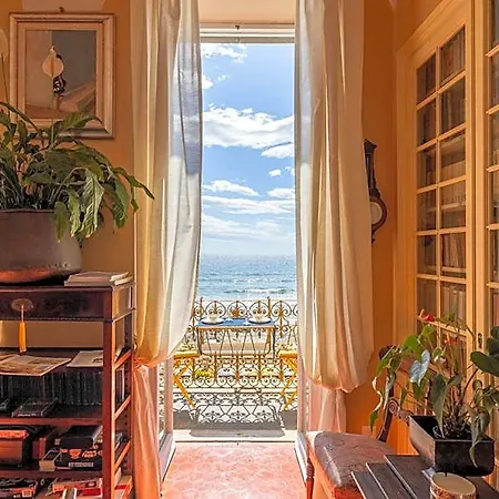 Casa D'artista - In Residenza Di Charme Alassio