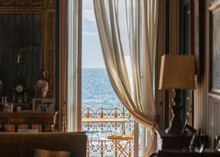 Bed & Breakfast Casa D'artista - In Residenza Di Charme 4*